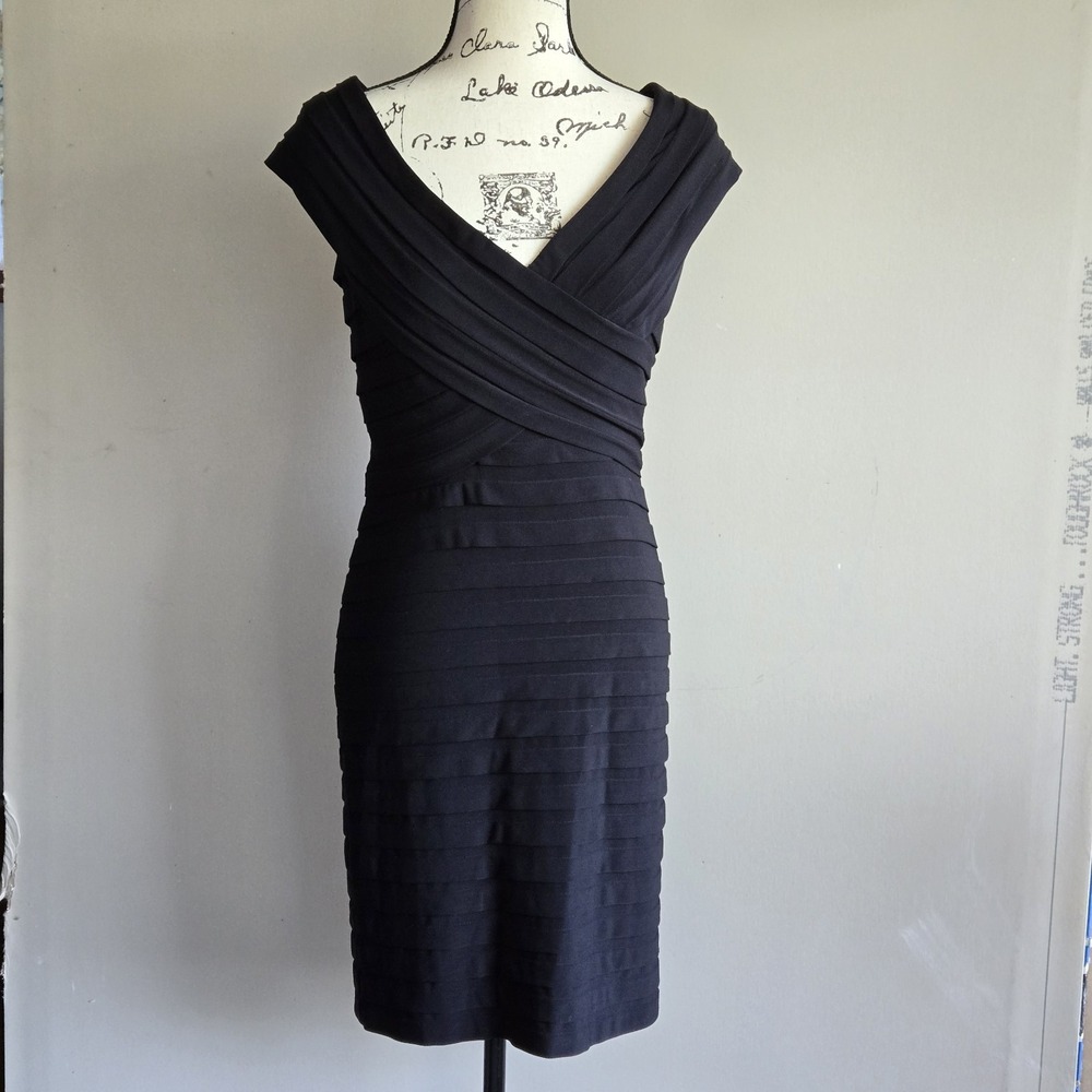 Tadashi Shoji Black Stretch Bandage Cocktail Party Dress Sz S‎ Sheath Gala Comfy - Picture 2 of 14